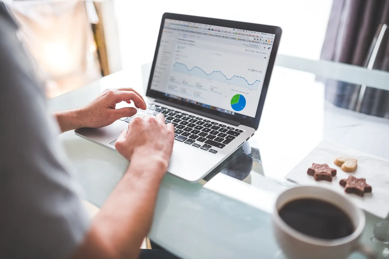 analytics, charts, graphics, marketing, traffic, seo, macbook, laptop, typing, working, technology, analytics, analytics, seo, seo, seo, seo, seo. Content Marketing Analytics Checklist: Every Item, With the Reason Behind It