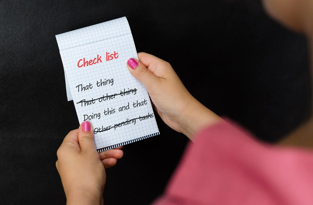 checklist, tasks, notepad, note, items, paper, priorities, organization, list, closeup, checklist, checklist, checklist, priorities, priorities, priorities, priorities, priorities. 9 Things to Check Before Trusting Content Repurposing Benchmarks